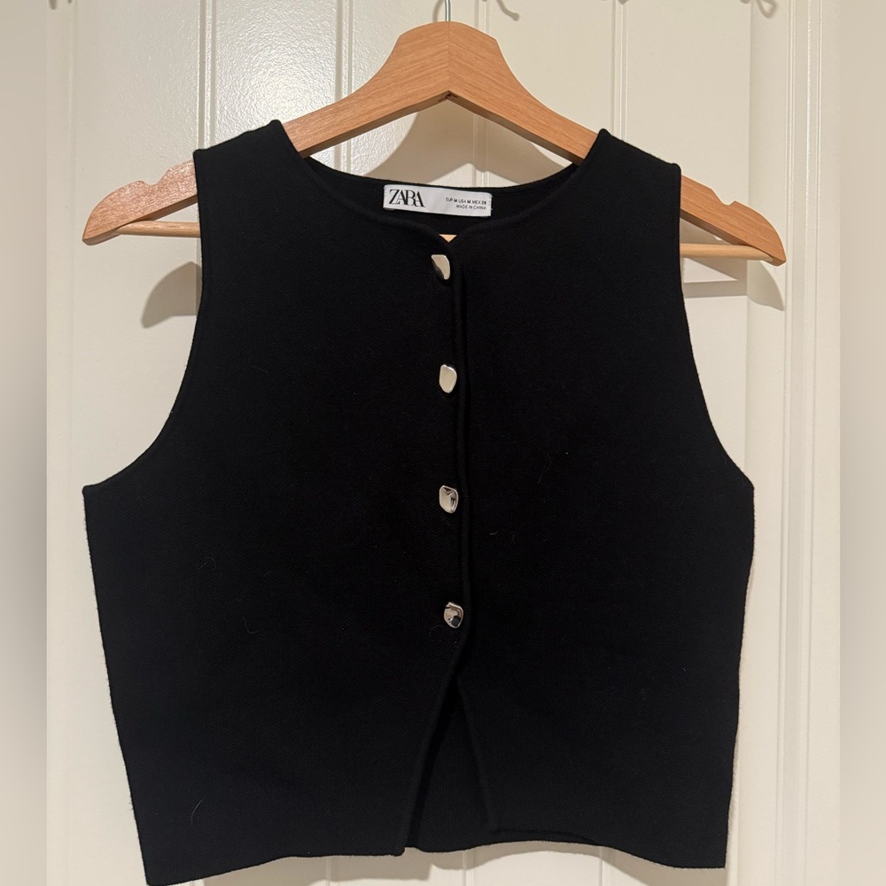 NEW WITHOUT TAGS Zara Knit Vest